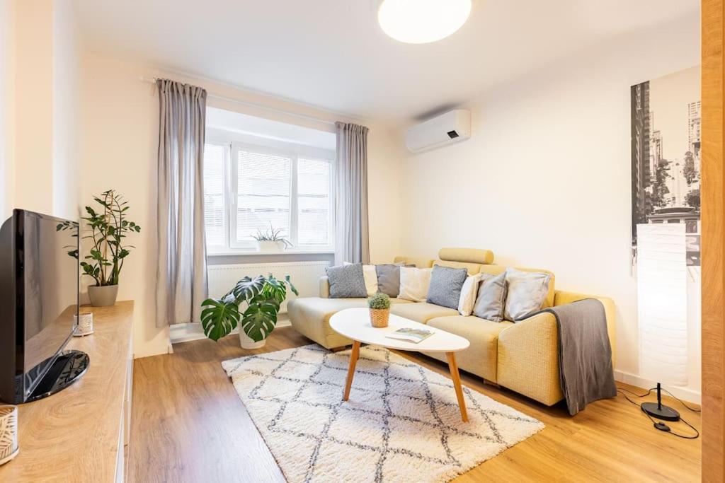 Bnb Slovakia Nivy Bliss Retreat Bratislava Exterior foto